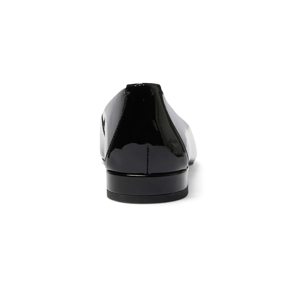 Raven Loafer in Black Patent