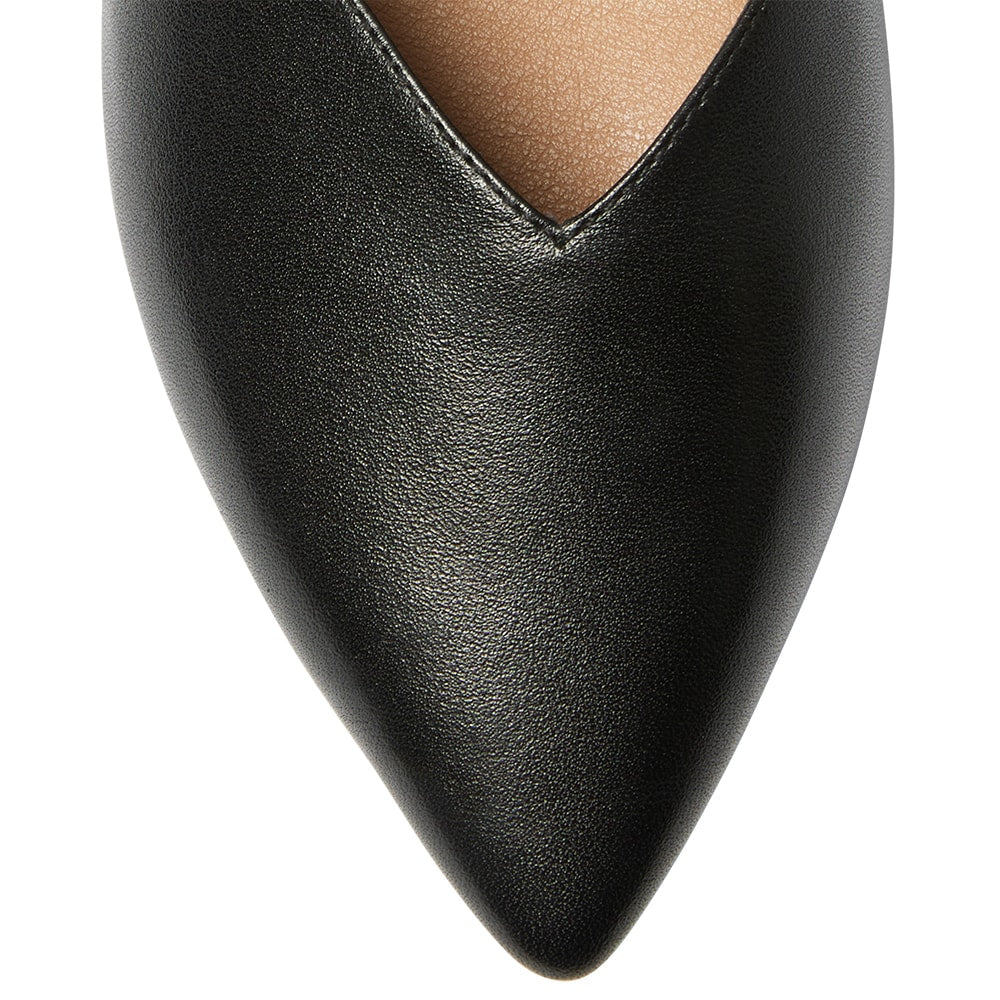 Reece Flat in Black Leather