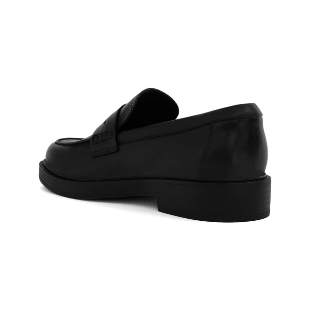 Pia Loafer in Black Leather