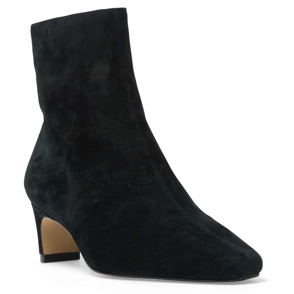 Seattle Boot in Black Suede