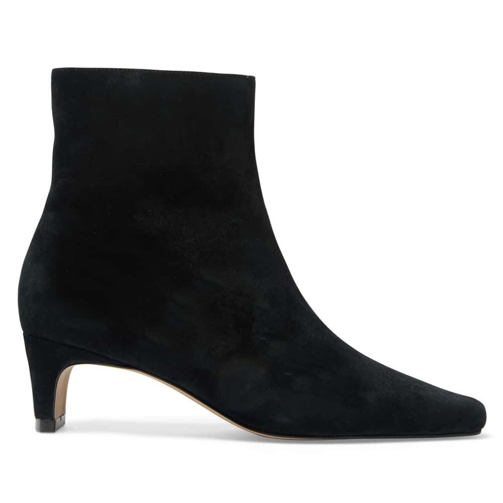 Seattle Boot in Black Suede