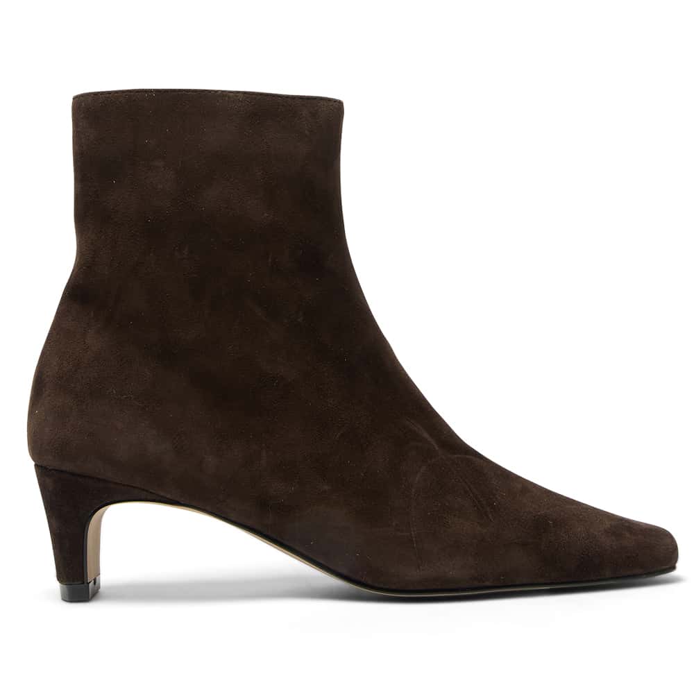 Seattle Boot in Chocolate Suede Suede