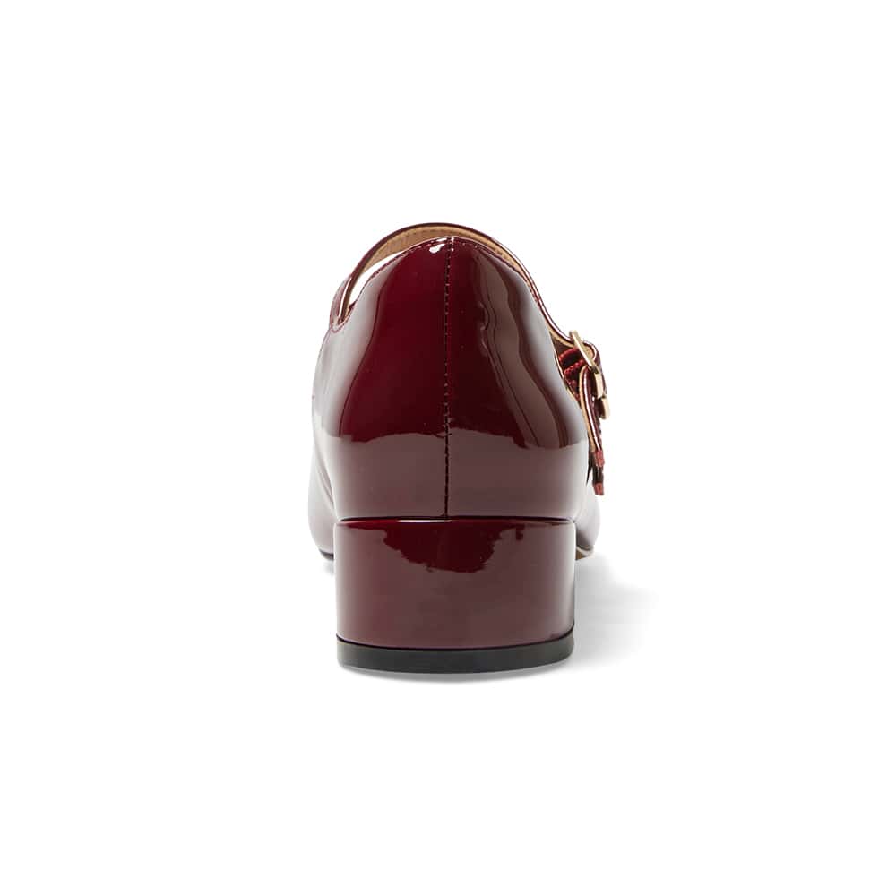 Stefanie Heel in Wine Patent