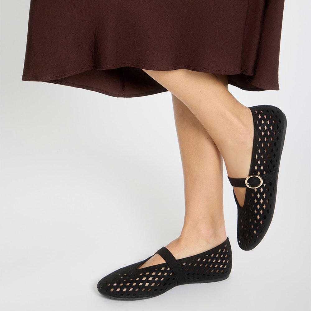 Tegan Ballet Flat in Black Micro