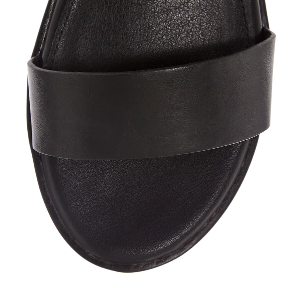 Verona Wedge in Black On Black