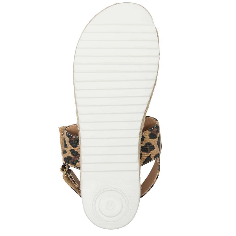 Warner Sandal in Animal Raffia