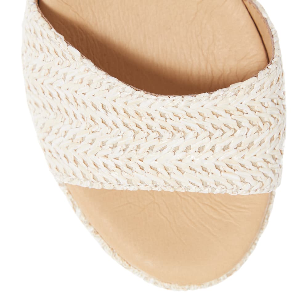 Bangkok Wedge in Bone Raffia