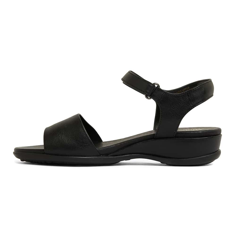 Camden Sandal in Black Leather