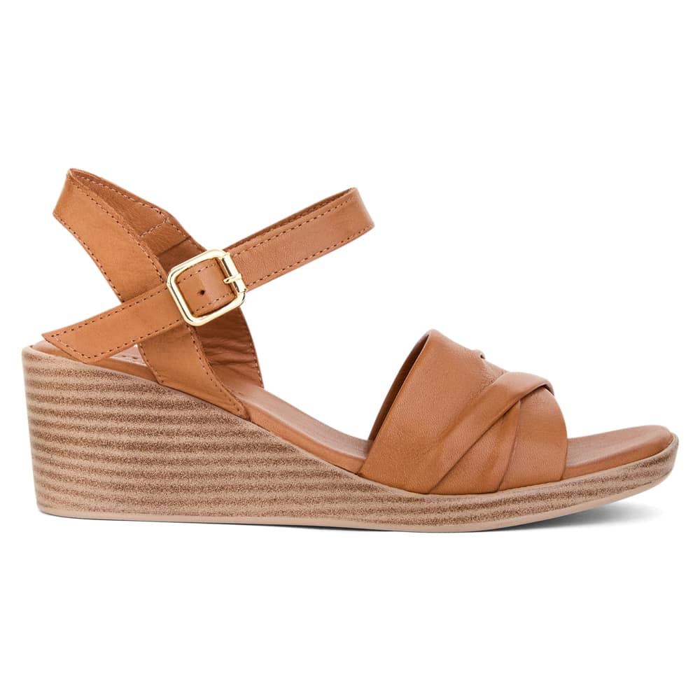 Celia Wedge in Tan Leather