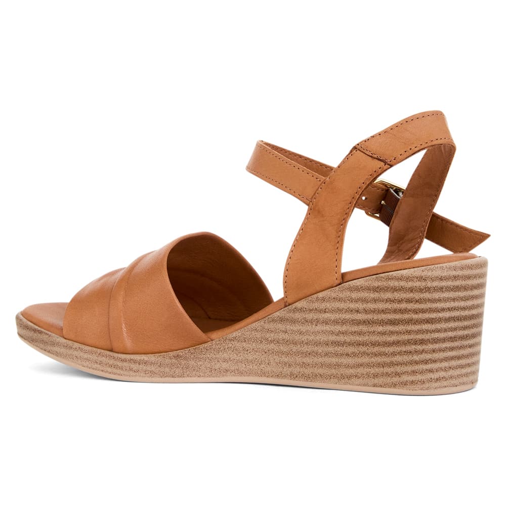 Celia Wedge in Tan Leather