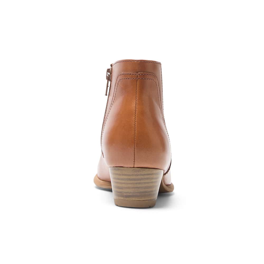Delmar Boot in Mid Brown Leather