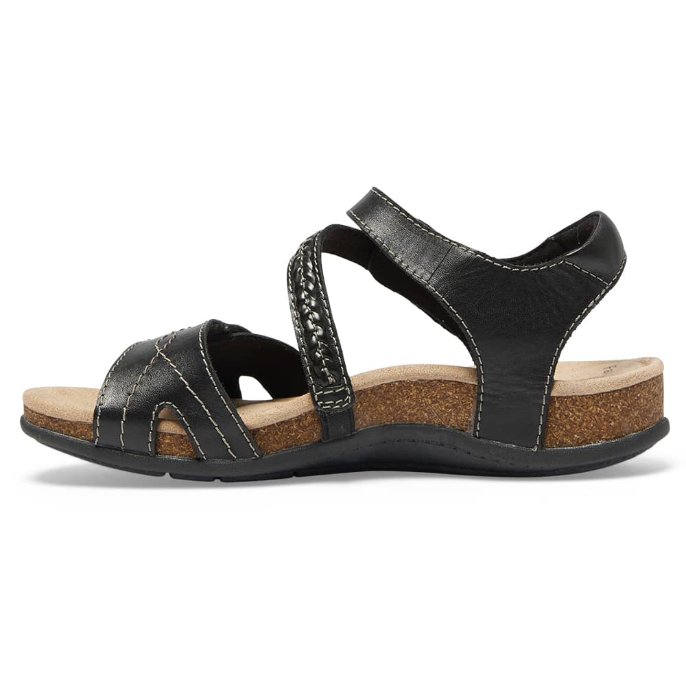 Fandango Sandal in Black Leather