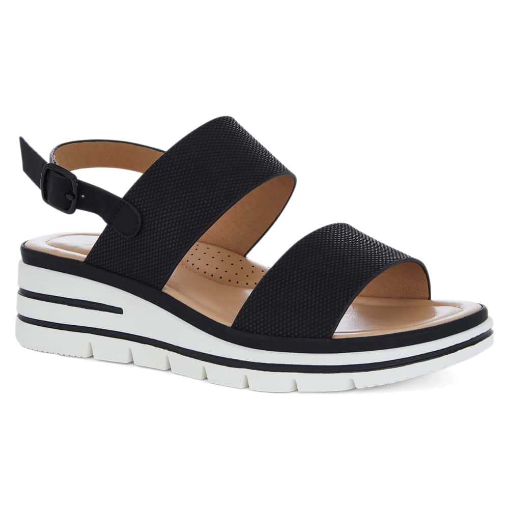 Kismet Wedge in Black