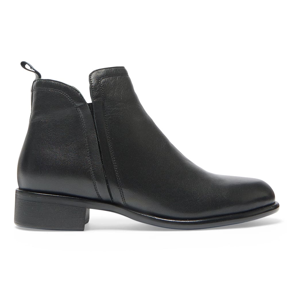 Lance Boot in Black Leather