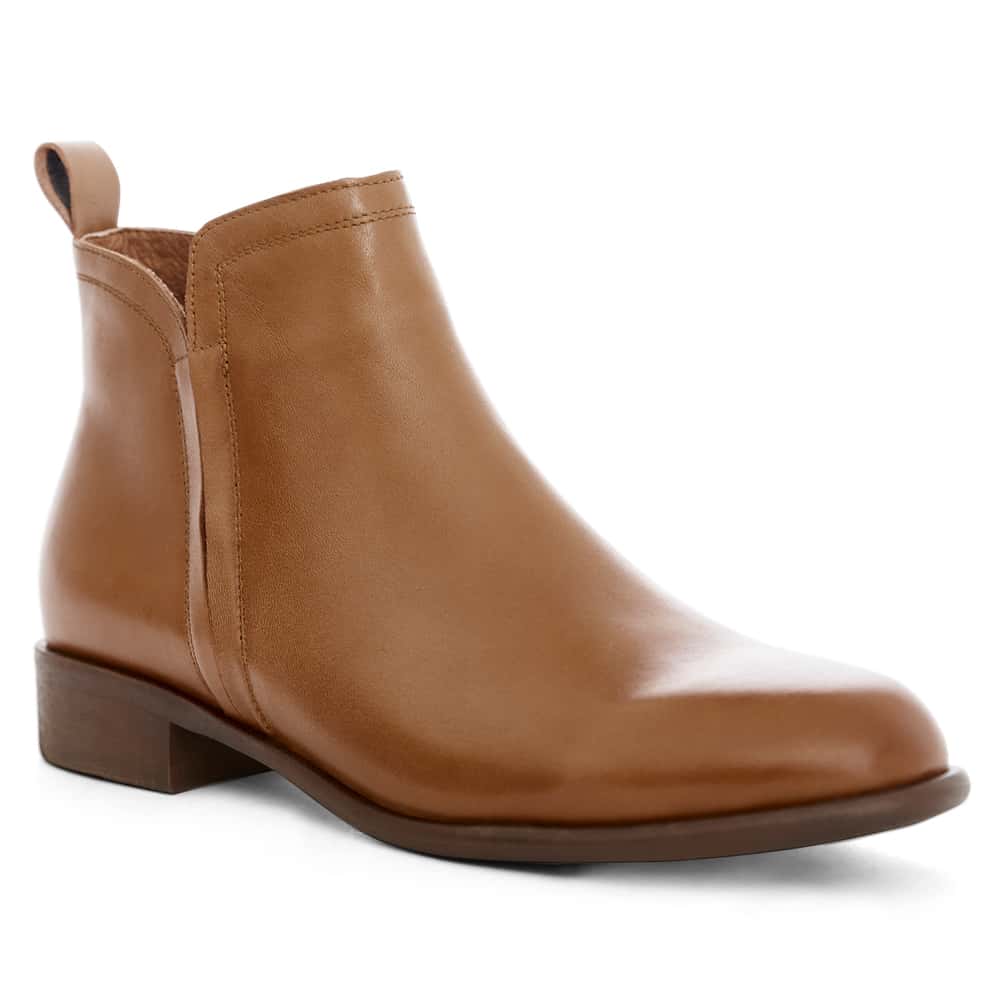 Lance Boot in Mid Brown