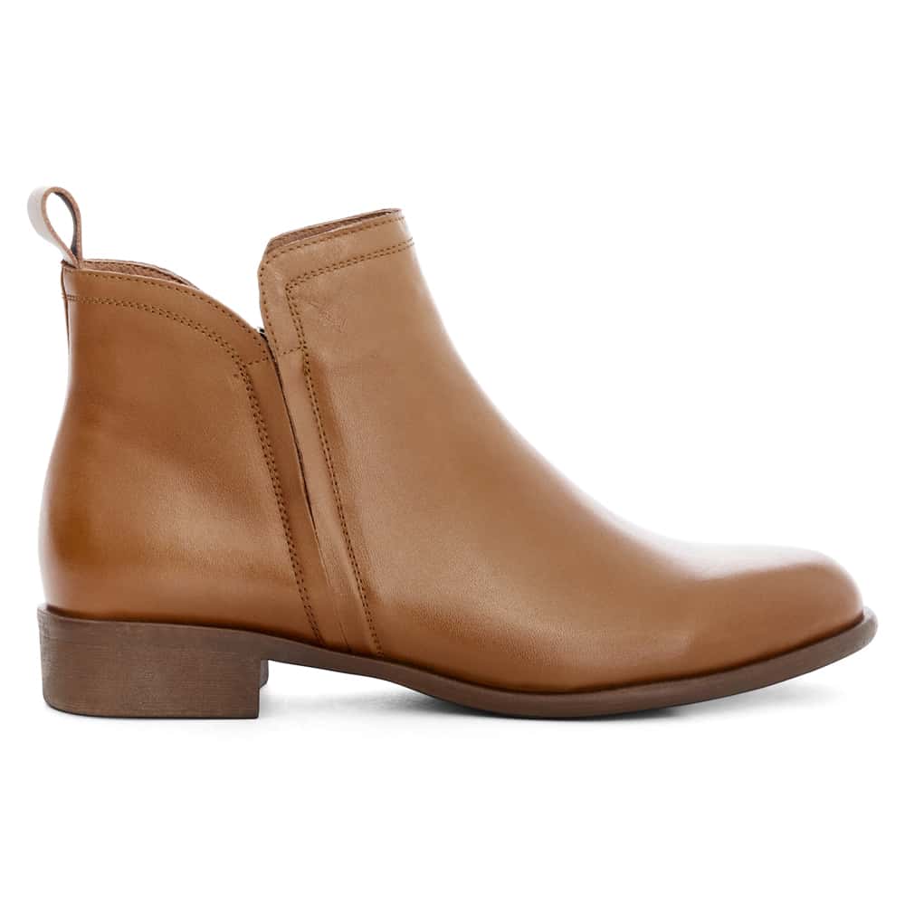 Lance Boot in Mid Brown