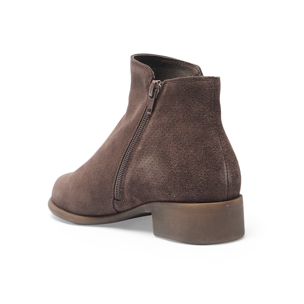 Lorenzo Boot in Brown Suede Suede