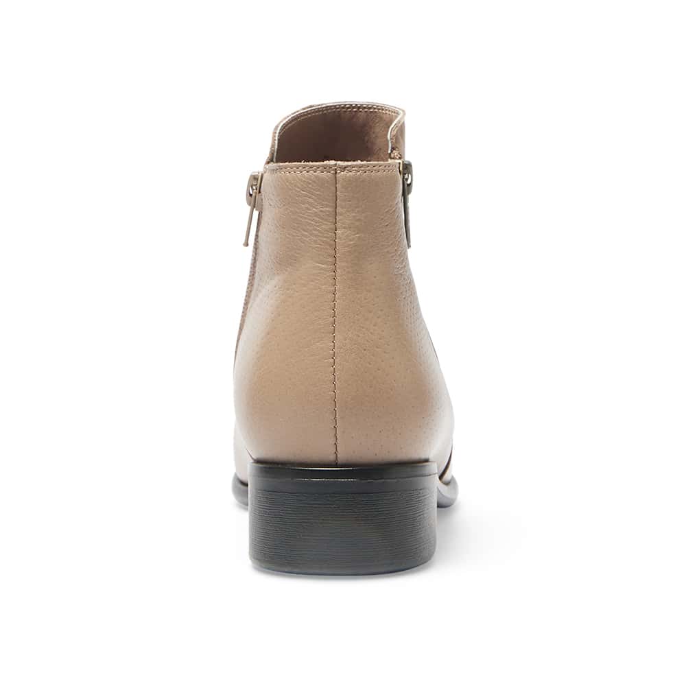 Lorenzo Boot in Taupe Leather