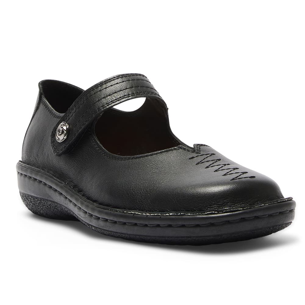 Radius Ballet Flat in Black Leather
