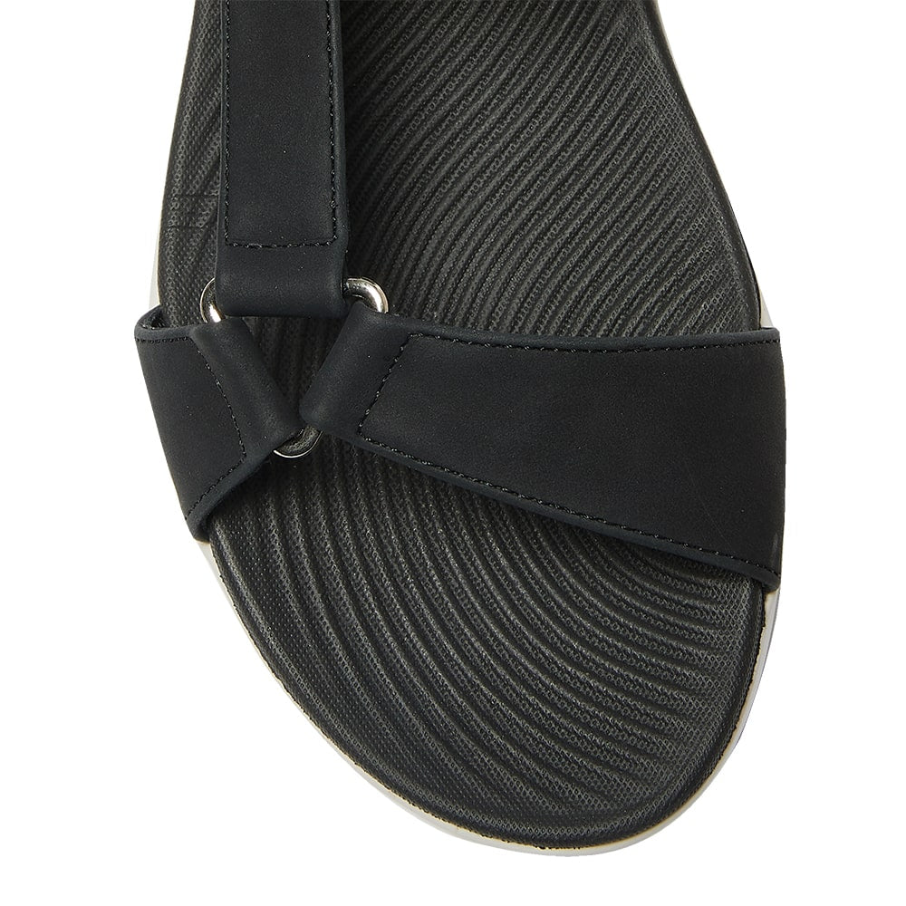 Native Sandal in Black