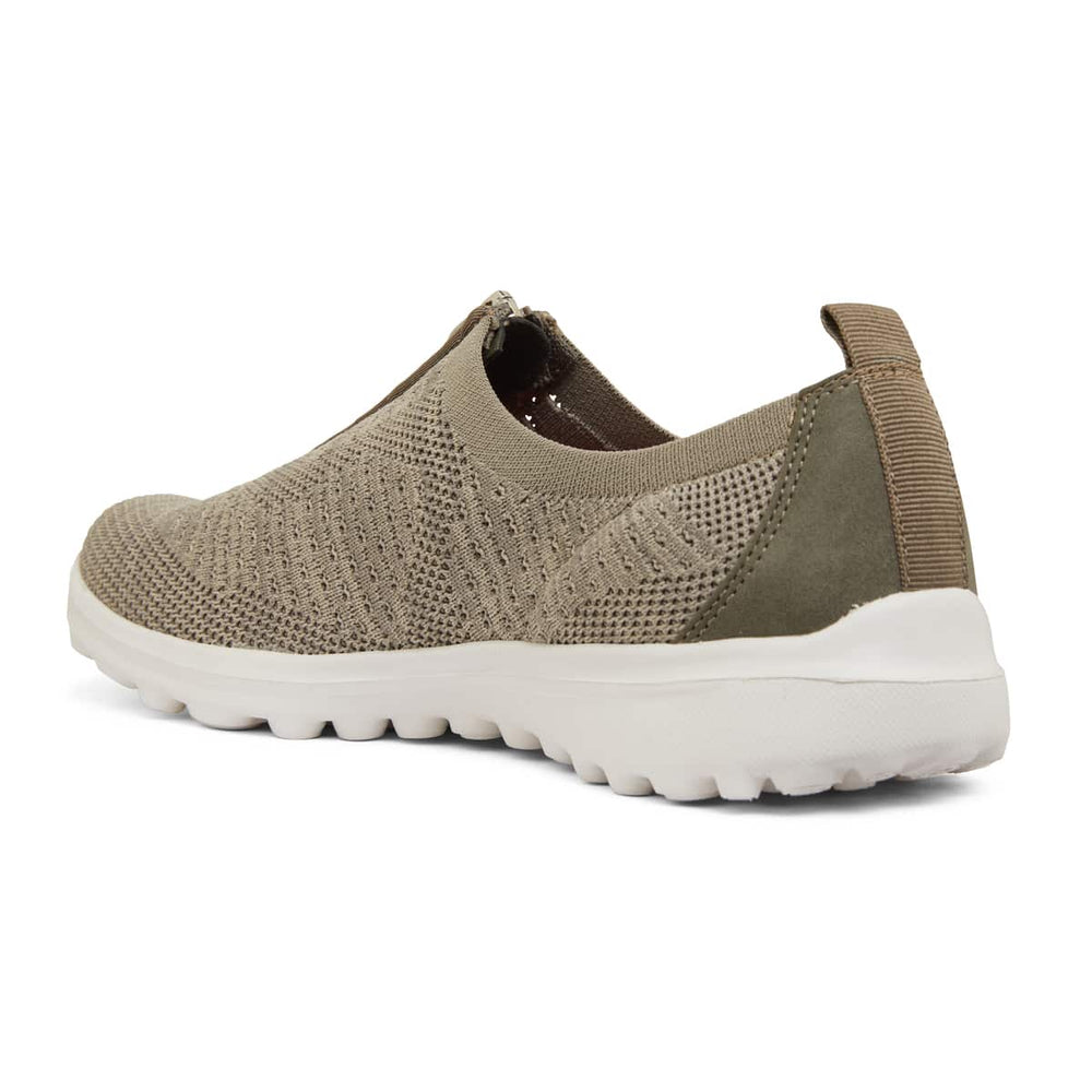 Oberon Sneaker in Khaki Stretch