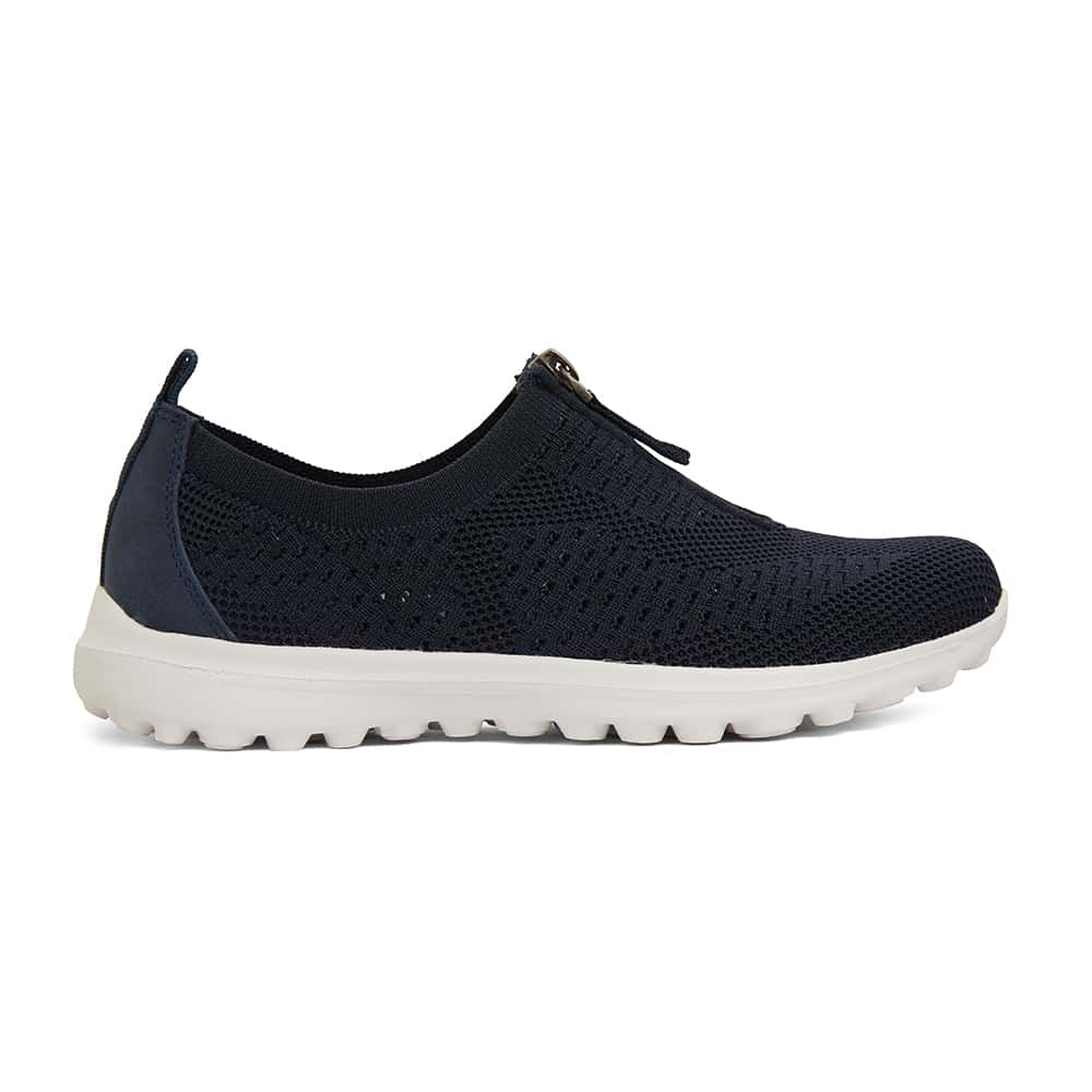 Oberon Sneaker in Navy