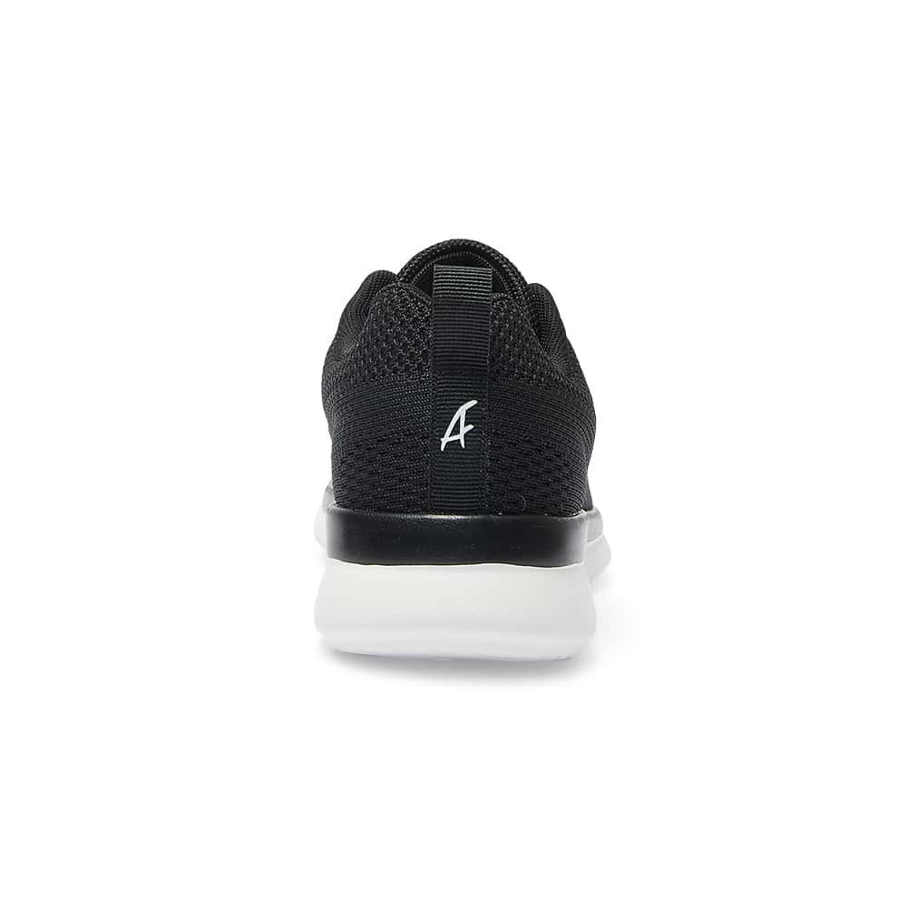 Quantum Sneaker in Black