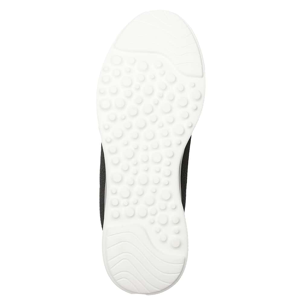 Quantum Sneaker in Black