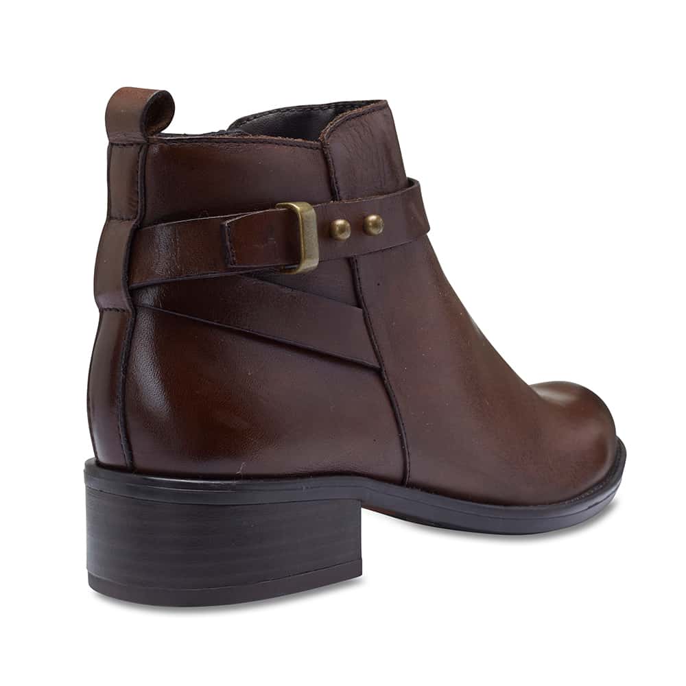 Alert Boot in Brown Leather