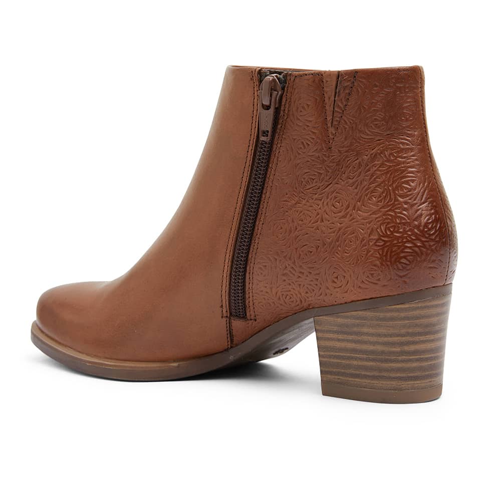 Cafe Boot in Tan Leather