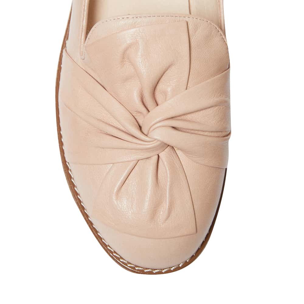 Dandy Flat in Blush Leather