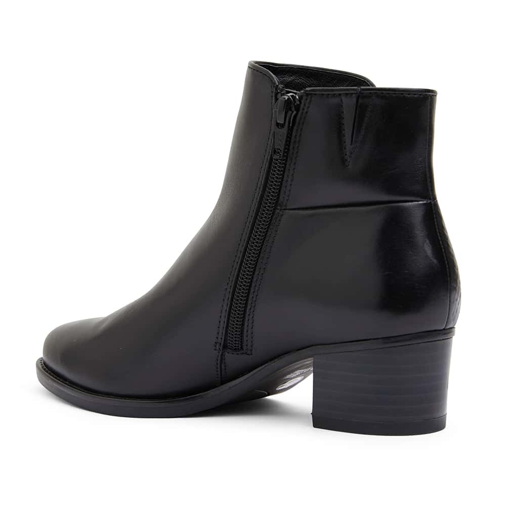Dapper Boot in Black Leather Easy Steps Shoe HQ