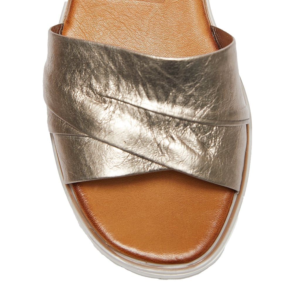 Dawn Heel in Pewter Leather