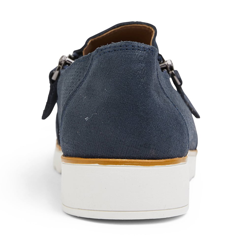 Dean Sneaker in Navy Leather
