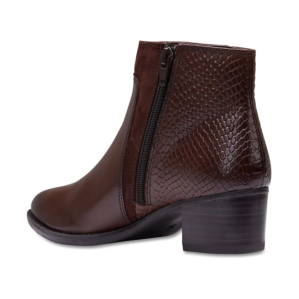 Duncan Boot in Brown Leather