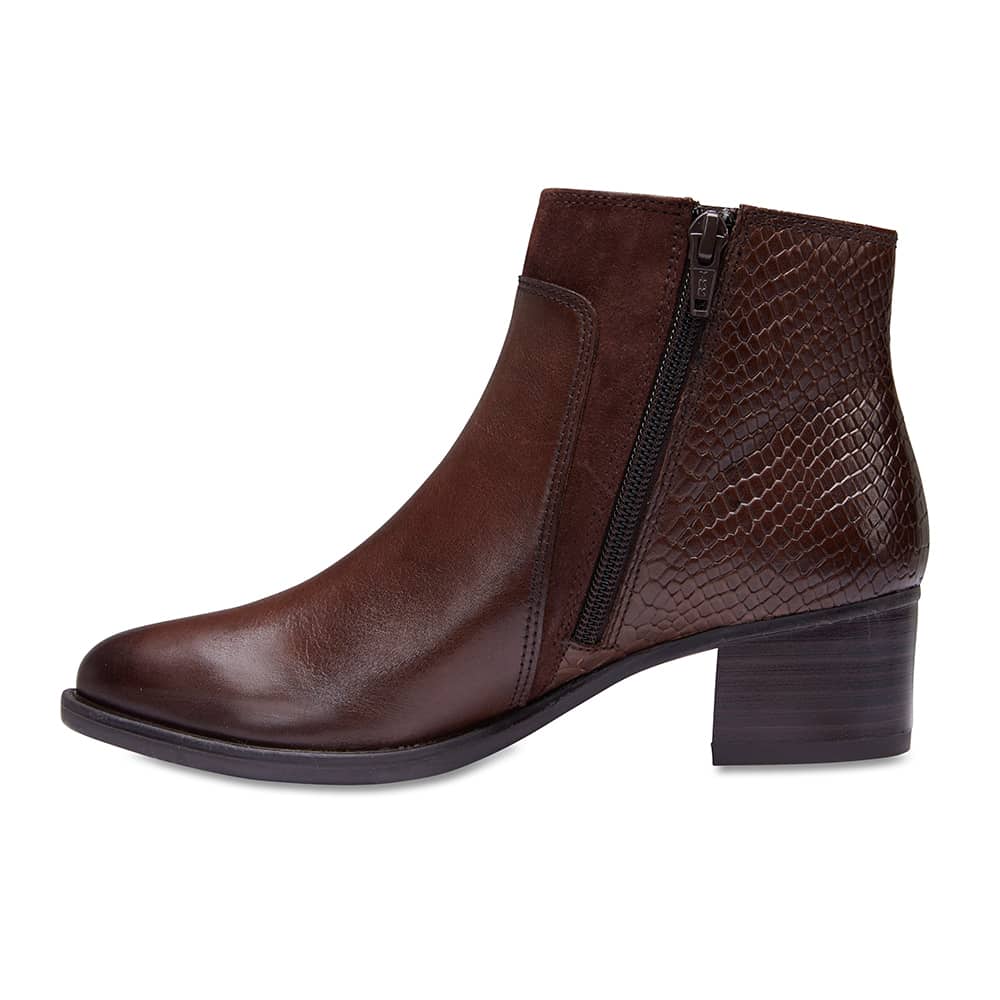 Duncan Boot in Brown Leather