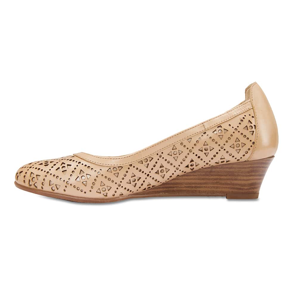 Earl Heel in Neutral Leather