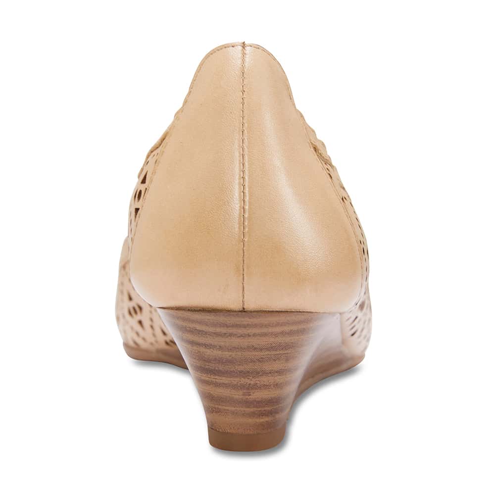 Earl Heel in Neutral Leather