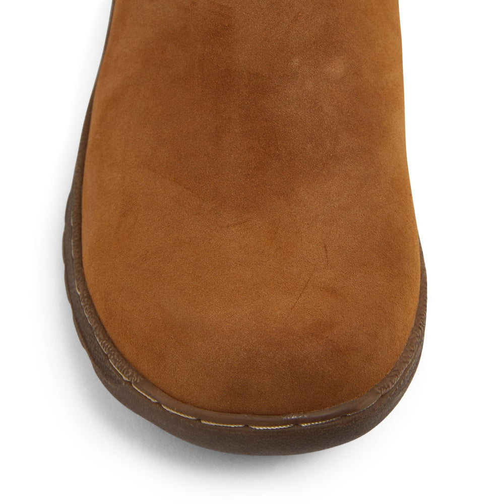 Edmund Boot in Chestnut Micro Smooth