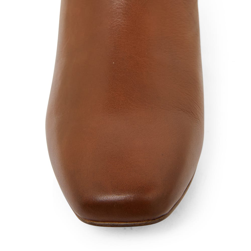 Edward Boot in Mid Brown Leather