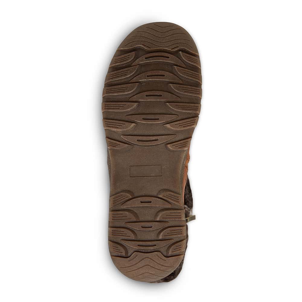 Element Boot in Tan Micro Smooth