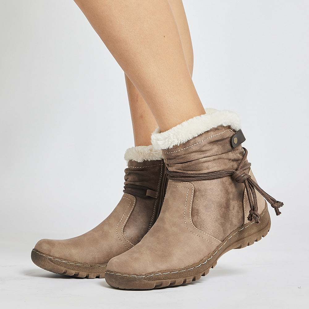 Eskimo Boot in Taupe Micro Smooth