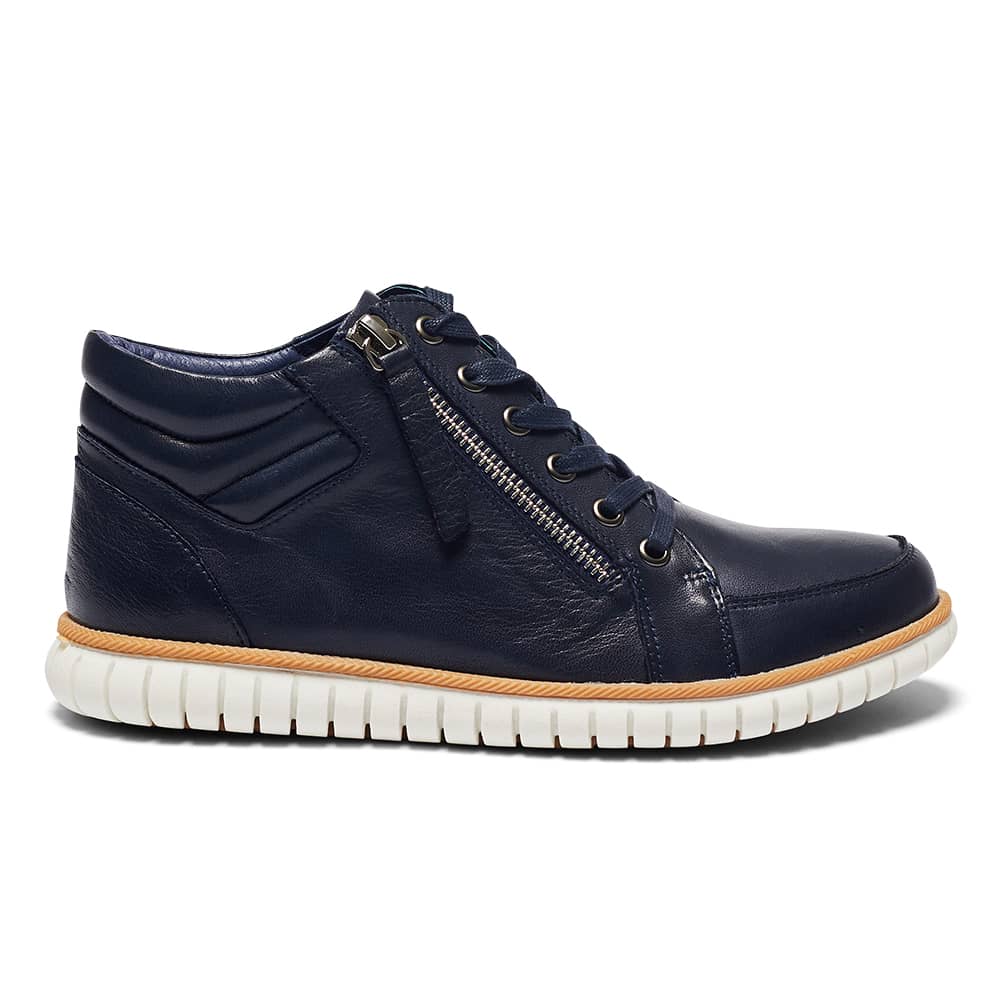 Fable Boot in Navy Leather