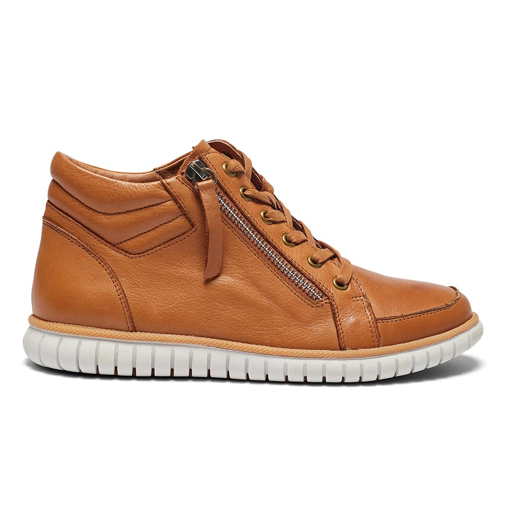 Fable Boot in Tan Leather