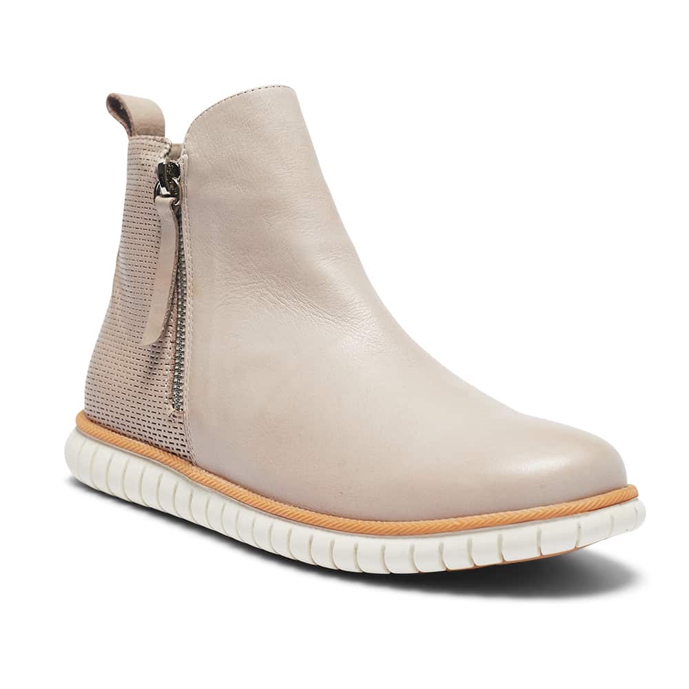 Factor Boot in Light Grey Leather