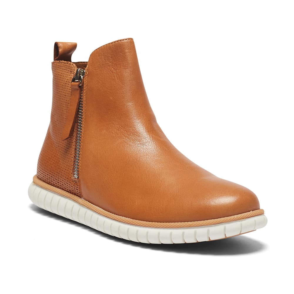 Factor Boot in Tan Leather