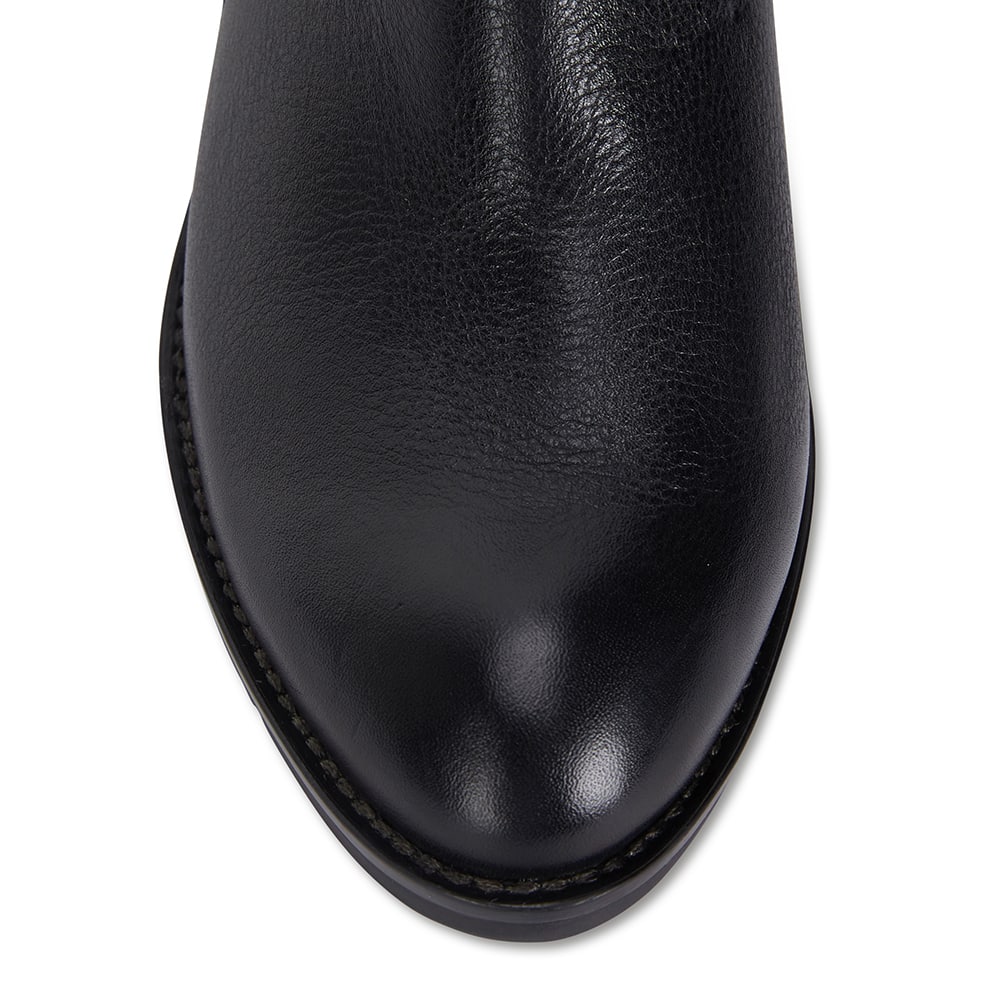 Fitzroy Boot in Black Leather