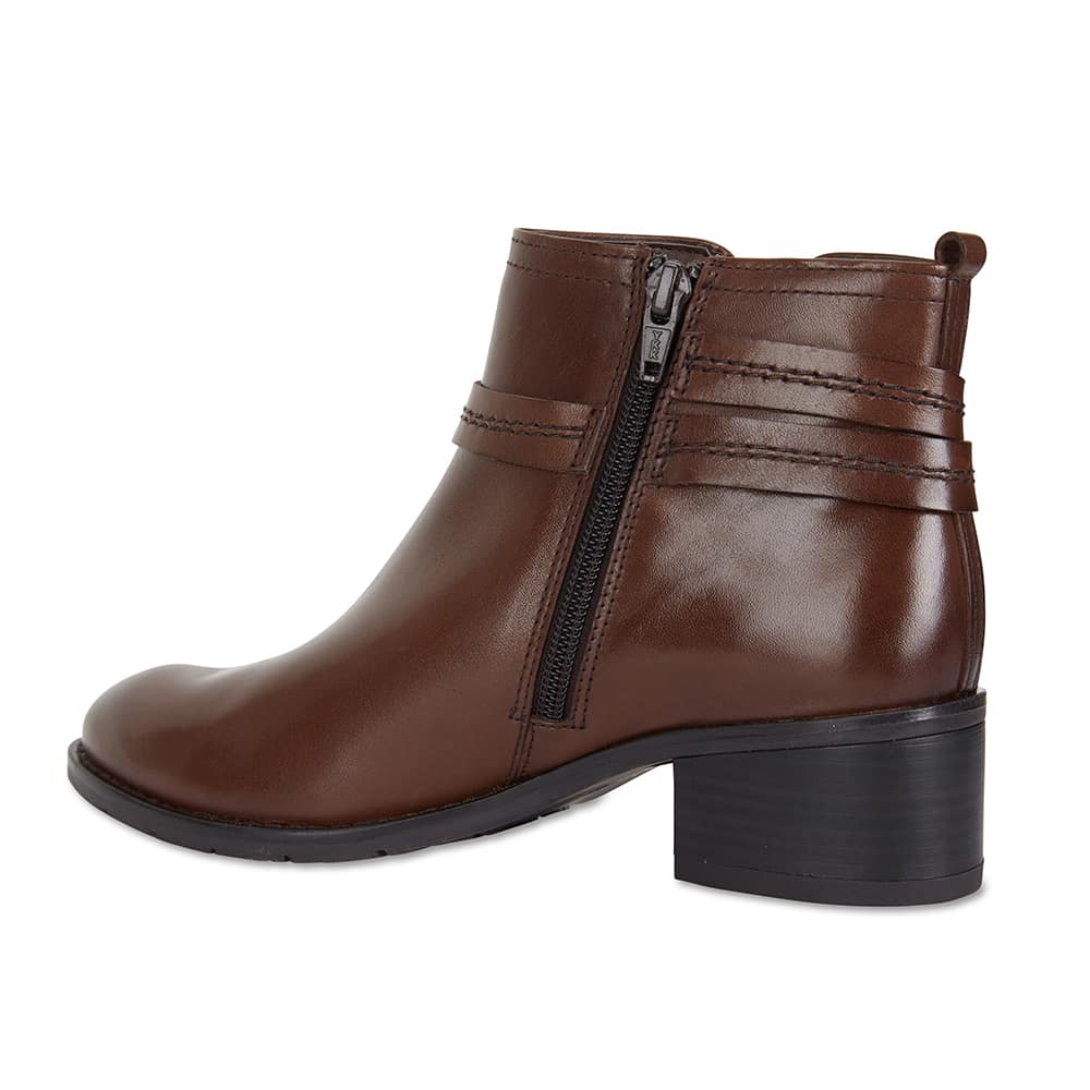 Fitzroy Boot in Brown Leather