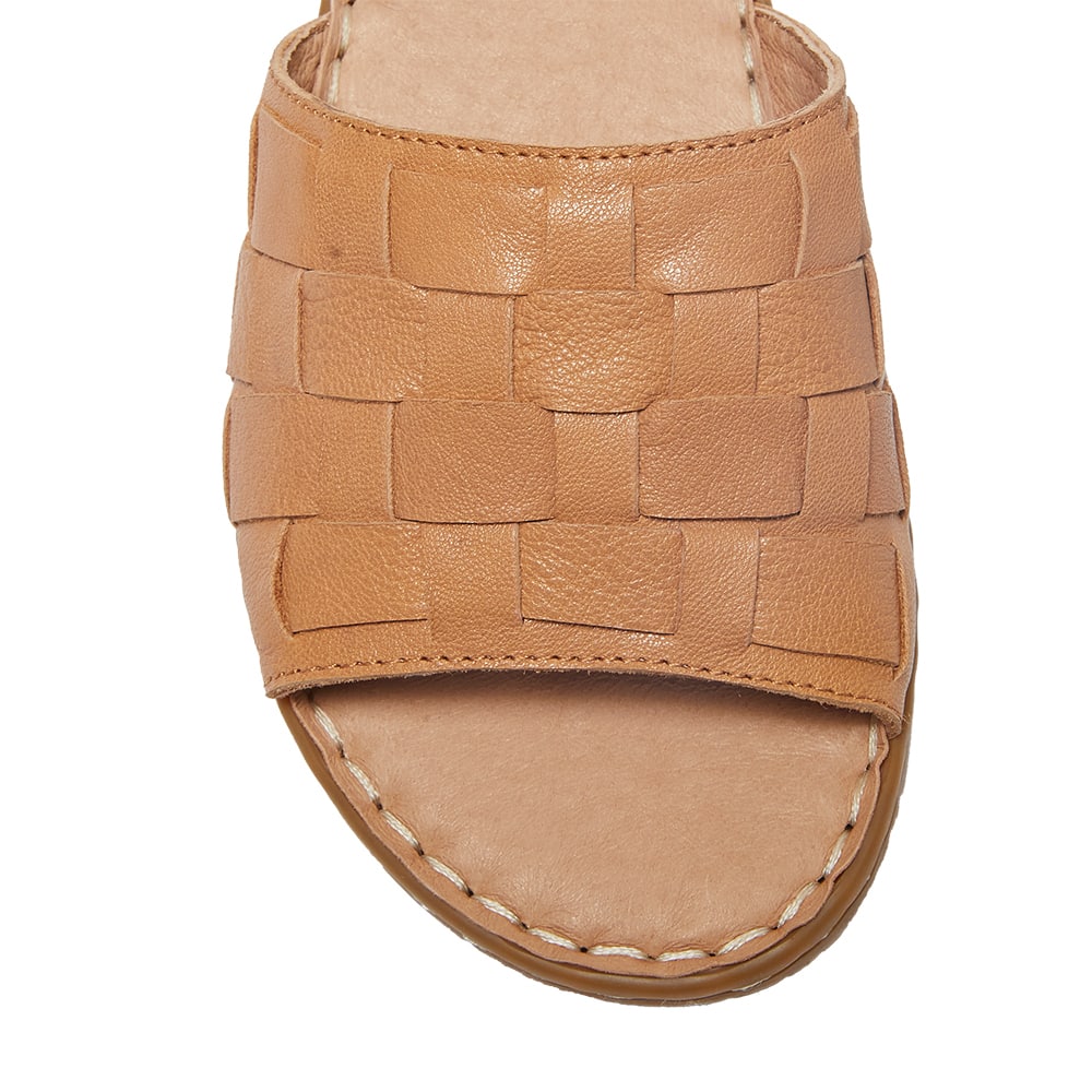 Flair Slide in Tan Leather