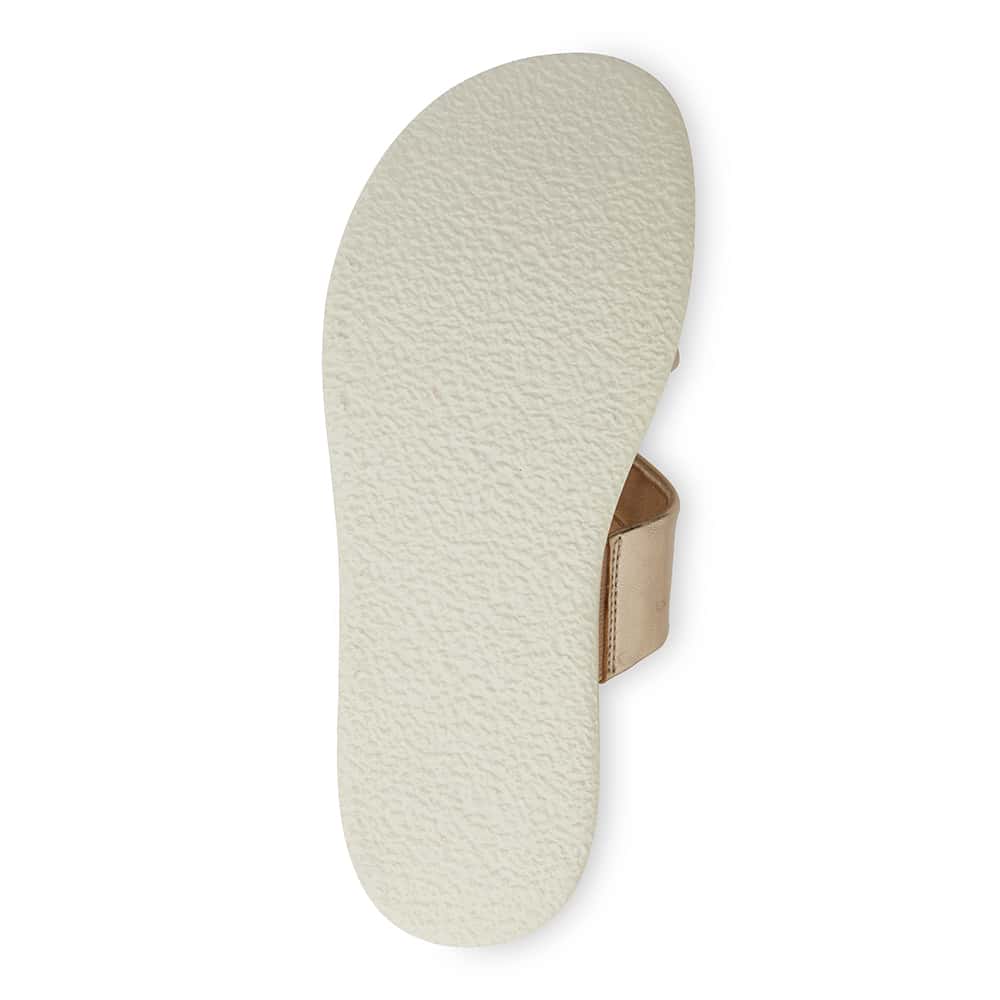 Fleet Slide in Soft Gold Leather
